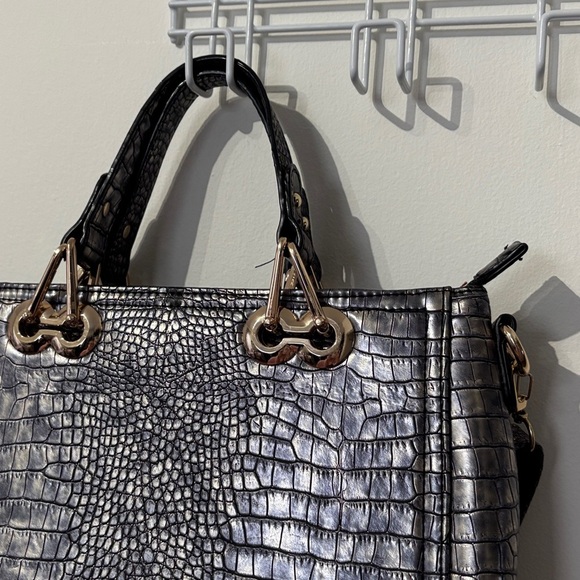 ✨David Jones Chic Black Crocodile-Embossed Satchel - Picture 2 of 9